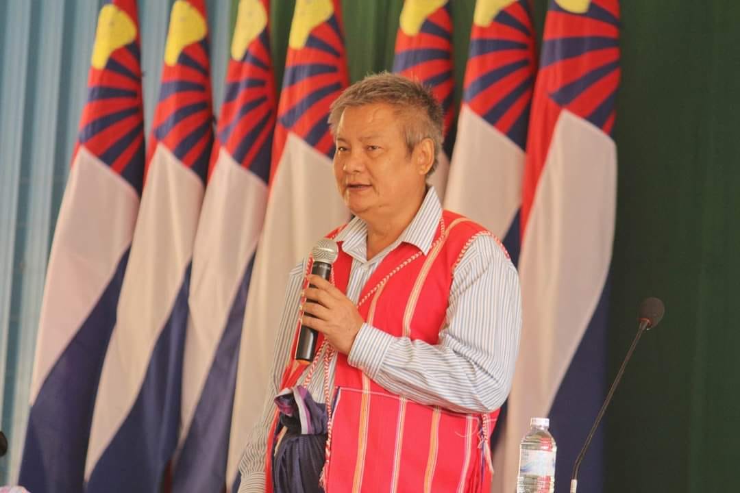 ခ့ၣ်အဲၣ်ယူၣ်-ကညီဒီကလုာ်စၢဖှိၣ်ကရၢ ကရၢခိၣ်(၂)ဒီး တၫ်ဒီသဒၢ၀ဲၤကျိၤခိၣ် ပဒိၣ်စီၤဆၢဂ့ၤ